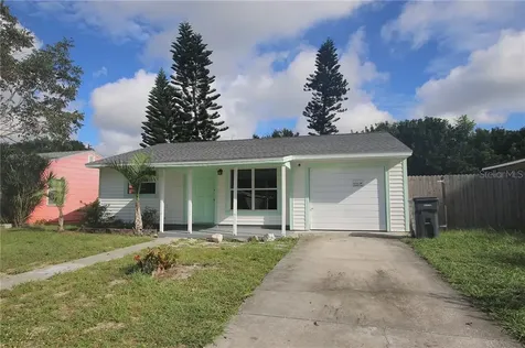 5473 45th Avenue N St Petersburg FL 33709