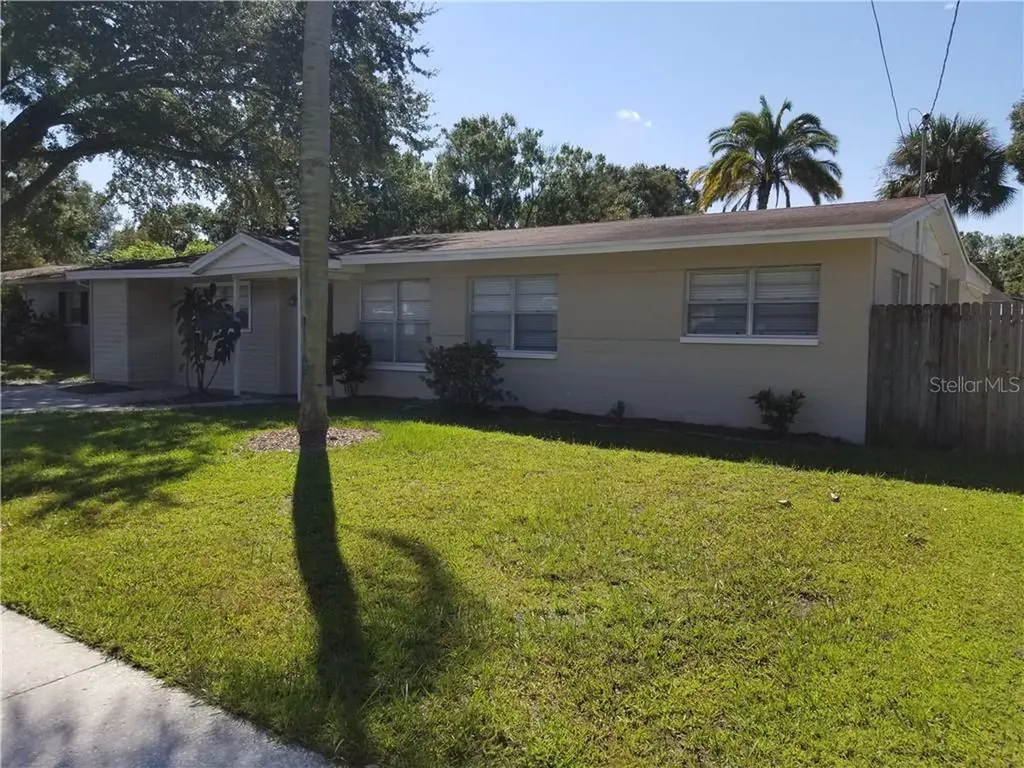 4422 W Wyoming Avenue Tampa FL 33616