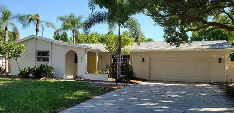 812 Ponderosa Pine Lane Sarasota FL 34243