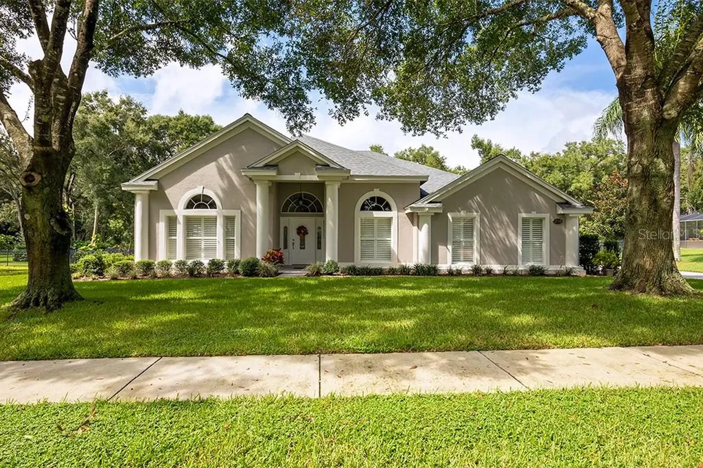 1738 Sweetwater West Circle Apopka FL 32712