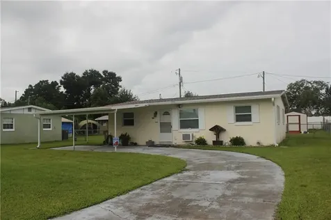 2624 N Beaumont Avenue Kissimmee FL 34741