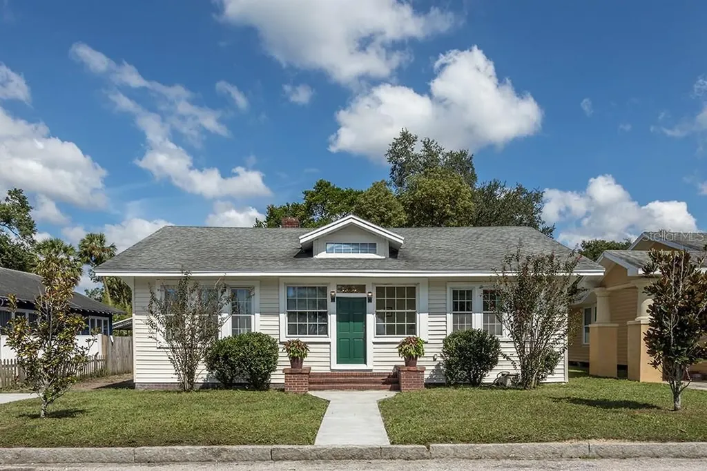 407 W Park Avenue Tampa FL 33602