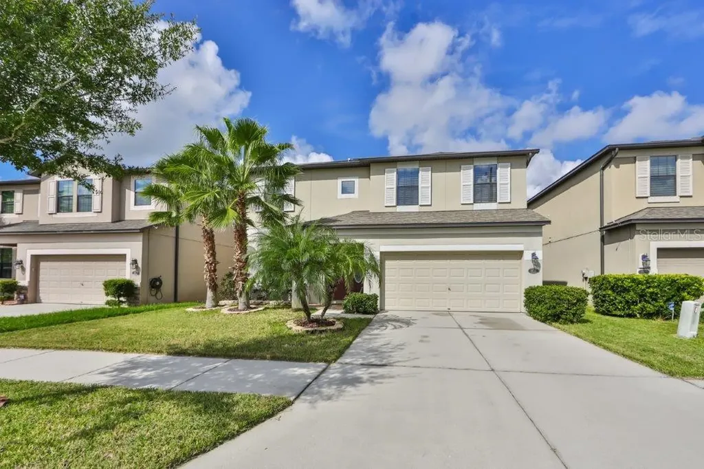 4824 Woods Landing Lane Tampa FL 33619