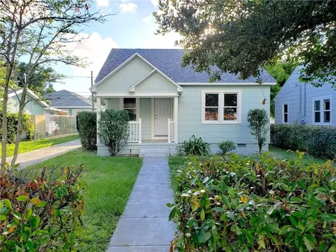3710 16th Street N St Petersburg FL 33704