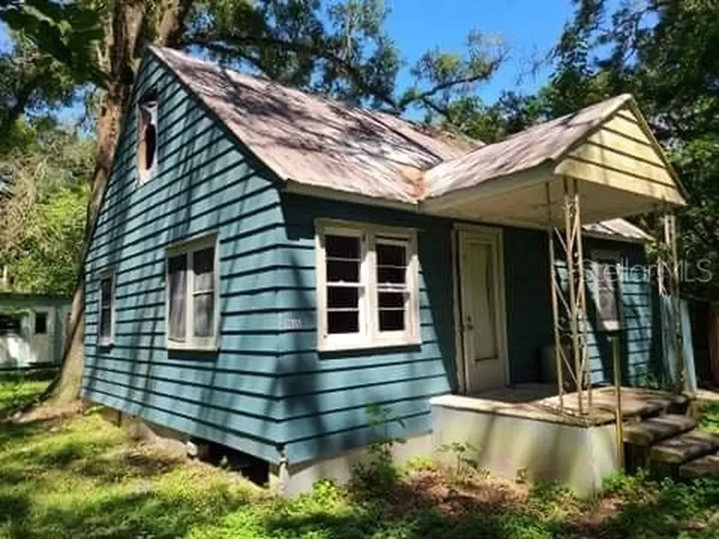 1035 Jenkins Avenue Brooksville FL 34604