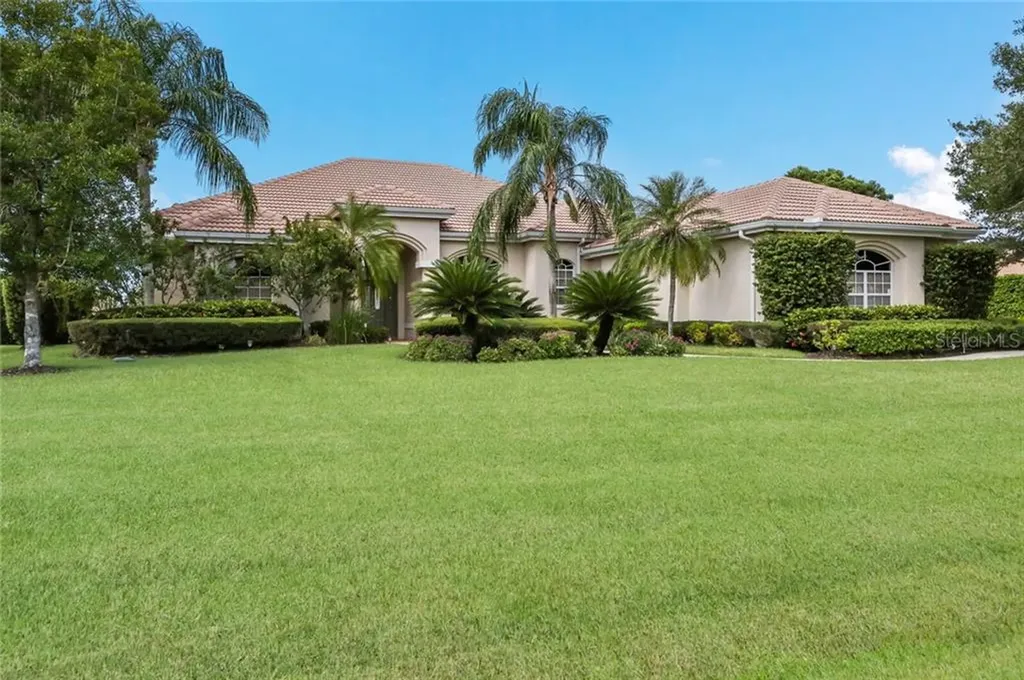 2534 Tom Morris Drive Sarasota FL 34240