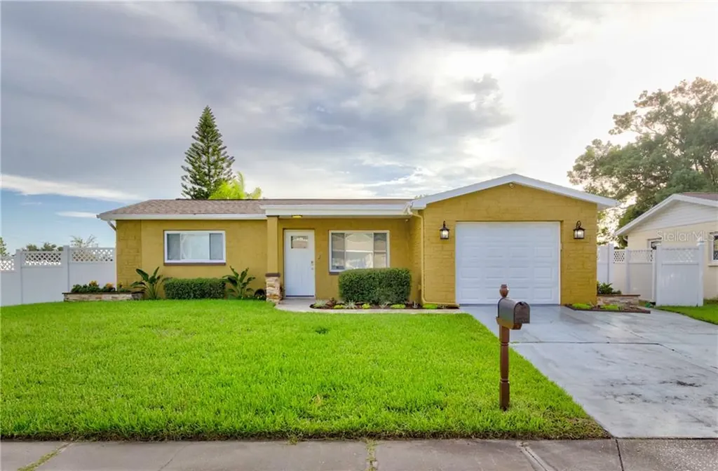 8642 Paxton Drive Port Richey FL 34668
