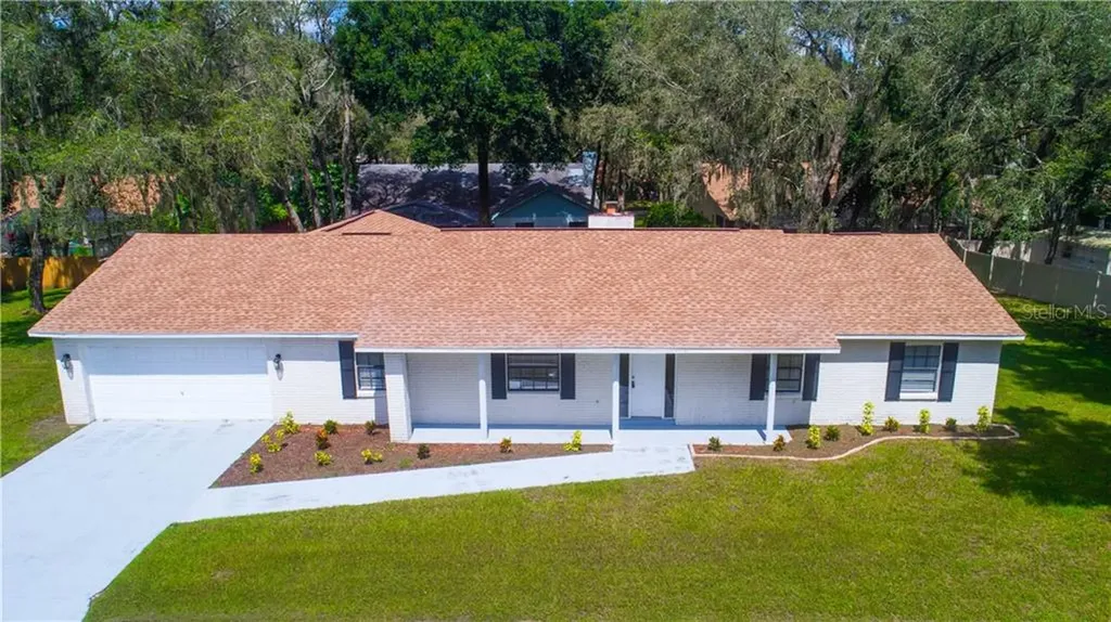 2806 Harder Oaks Avenue Valrico FL 33594