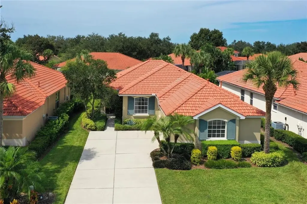 622 Foggy Morn Lane Bradenton FL 34212