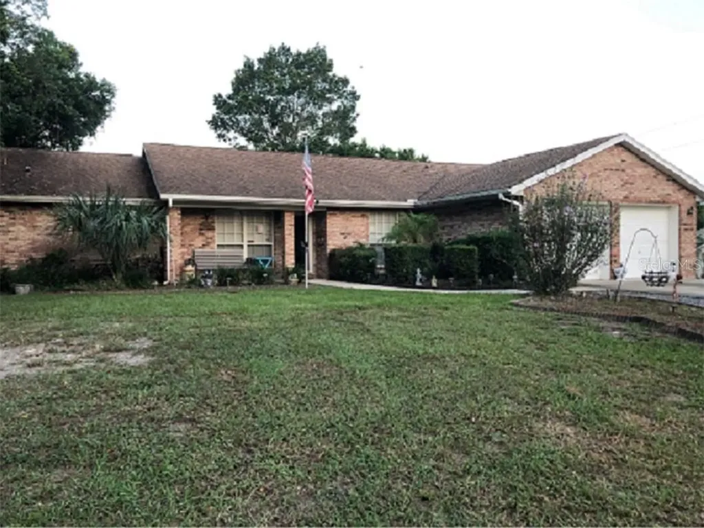 2429 Delbarton Avenue Deltona FL 32725