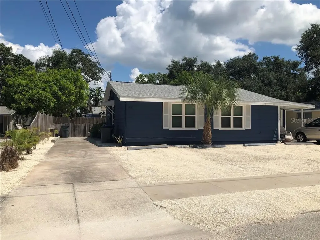 1825 Robinhood Street Sarasota FL 34231