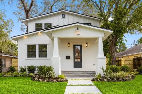 1444 29th Avenue N St Petersburg FL 33704