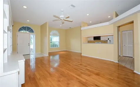 2089 Wood Hollow Way Sarasota FL 34235