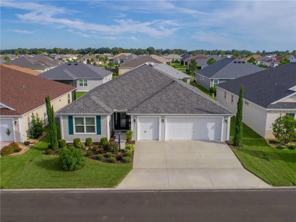 2925 Hicks Place The Villages FL 32163
