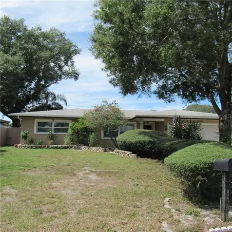 1752 Greenhill Drive Clearwater FL 33755