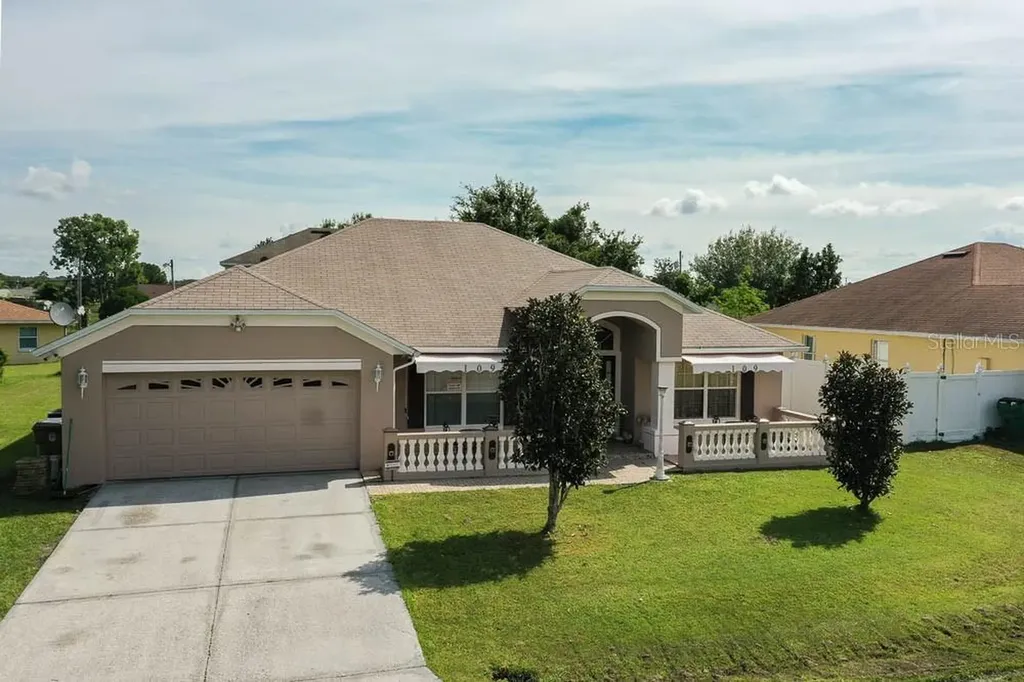 109 Bianca Court Kissimmee FL 34758