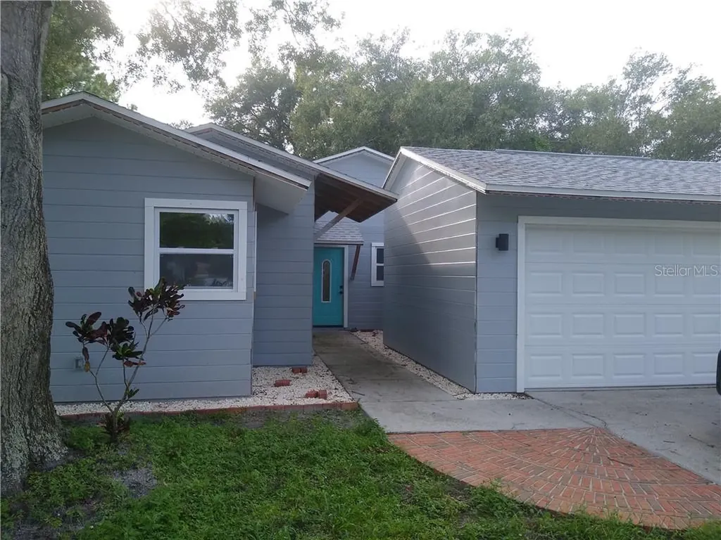 4528 79th Way N St Petersburg FL 33709