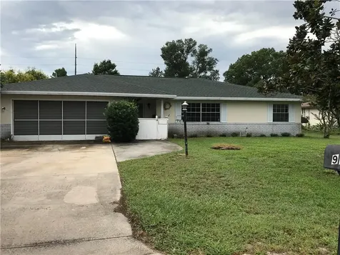 955 Mckenny Avenue Deltona FL 32725