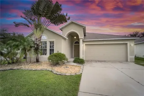 1611 Alhambra Crest Drive Ruskin FL 33570