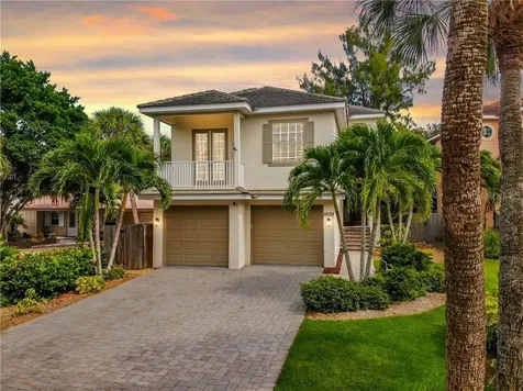 5039 Commonwealth Drive Sarasota FL 34242