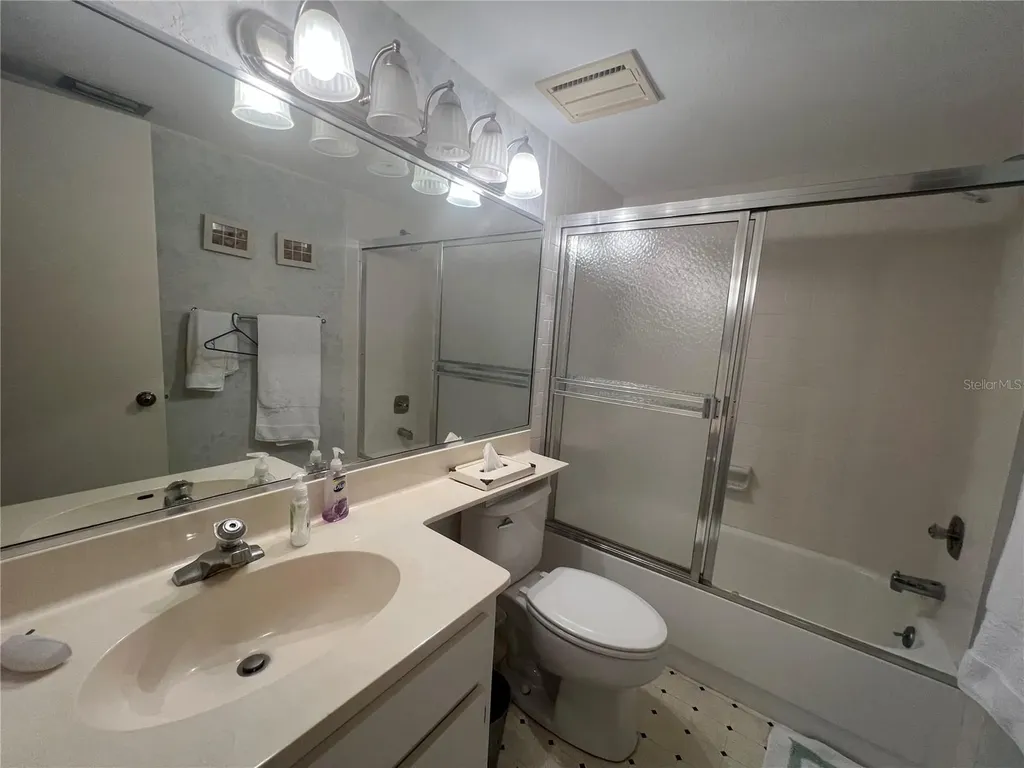 338 Cerromar Way N Venice FL 34293