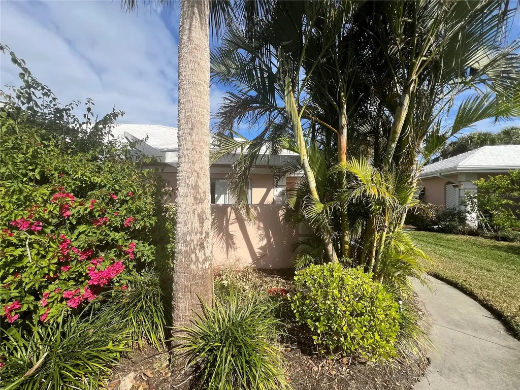 338 Cerromar Way N Venice FL 34293
