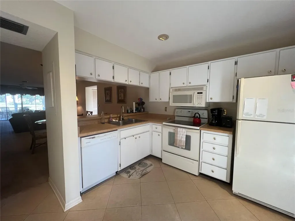 338 Cerromar Way N Venice FL 34293