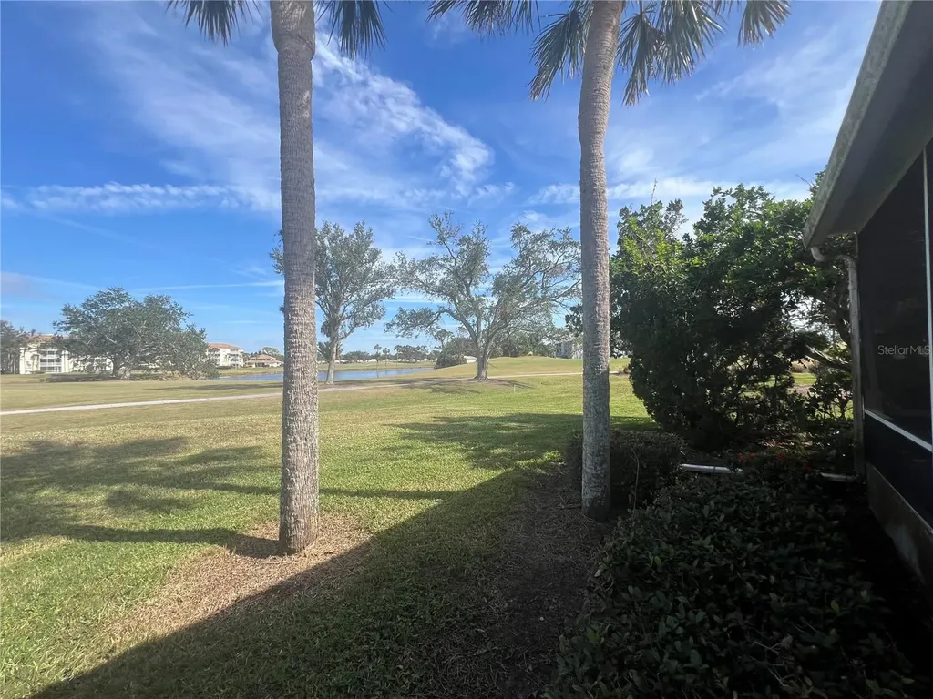 338 Cerromar Way N Venice FL 34293