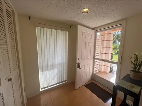 338 Cerromar Way N Venice FL 34293