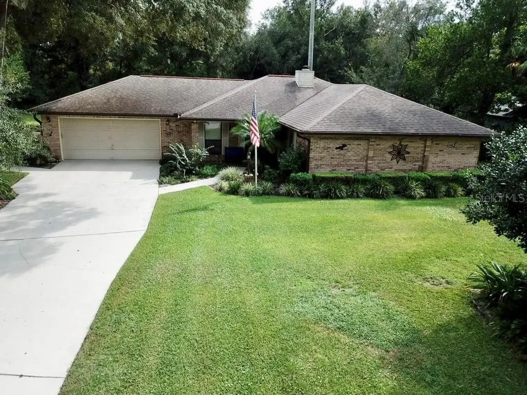 712 Briarcrest Drive Orange City FL 32763