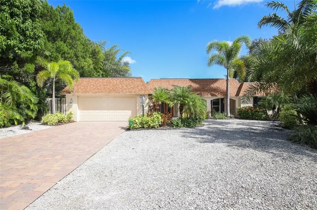 5207 Cape Leyte Drive Sarasota FL 34242