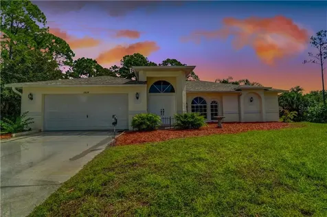 2824 Brockton Street North Port FL 34286