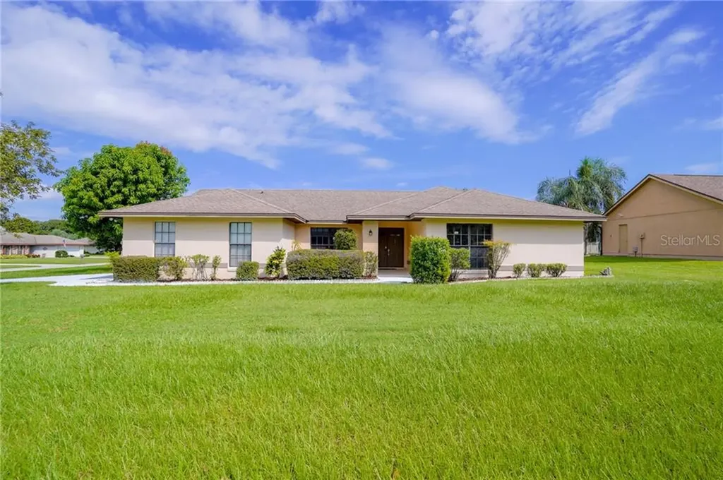 706 Willow Run Lakeland FL 33813