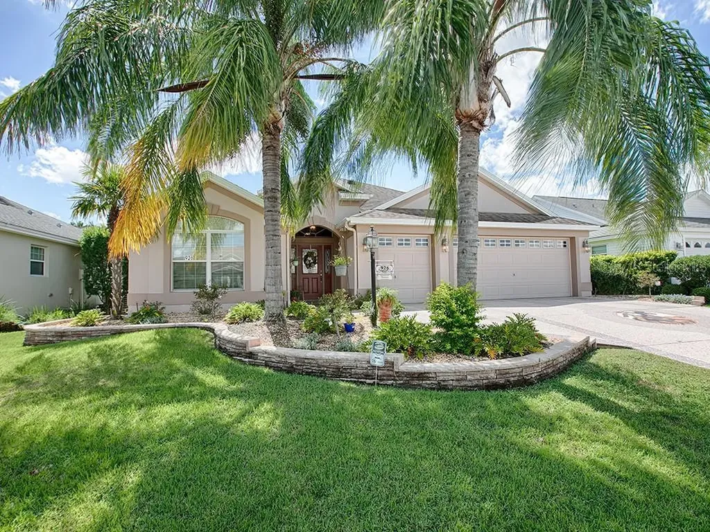 926 Castlehill Drive The Villages FL 32162