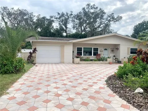 6164 Fairfield Avenue S St Petersburg FL 33707