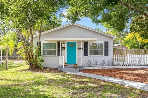 842 40th Avenue N St Petersburg FL 33703