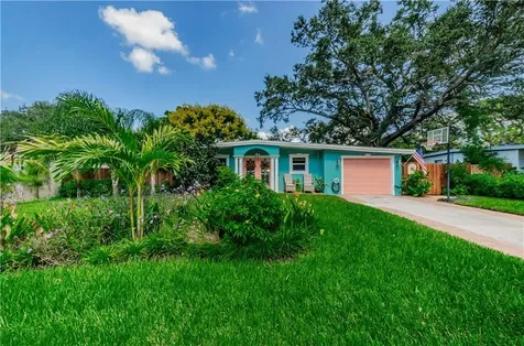 1560 Scott Street Clearwater FL 33755