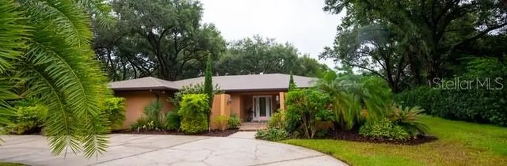 5242 Upland Place Lakeland FL 33813