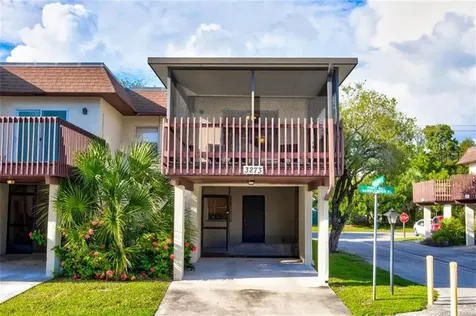 3273 Ramblewood Place Sarasota FL 34237