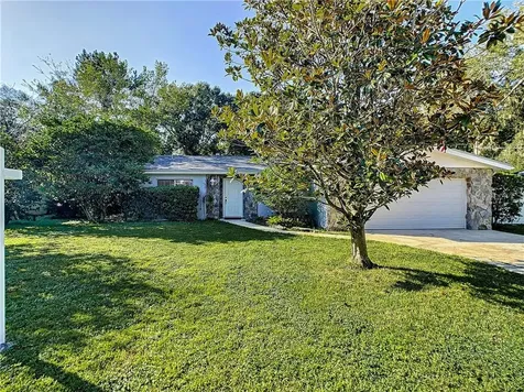 4917 Whiteway Drive Tampa FL 33617