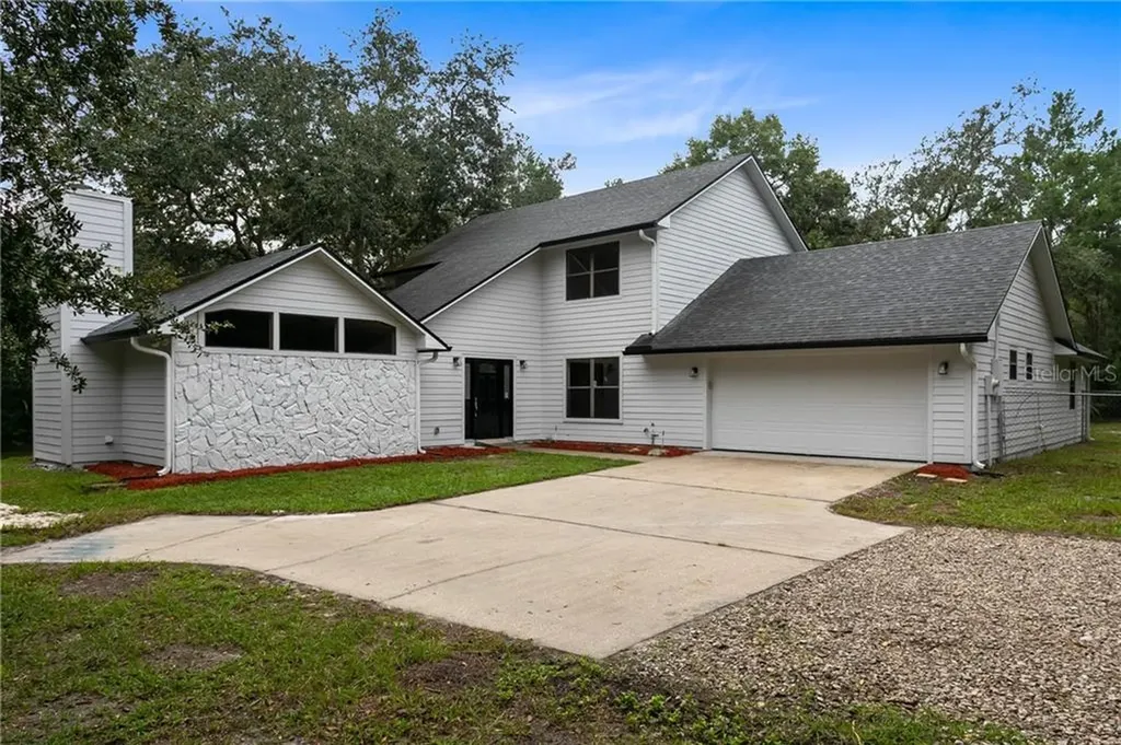520 Lake Lenelle Drive Chuluota FL 32766