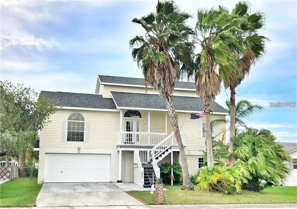9831 Island Harbor Drive Port Richey FL 34668
