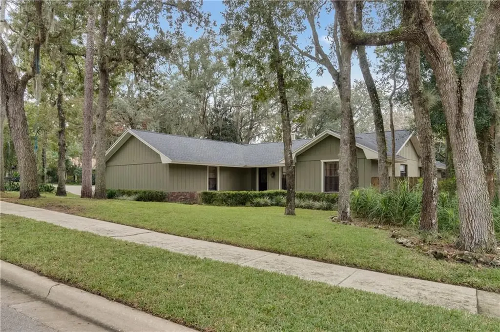 800 Magnolia Oak Court Longwood FL 32779