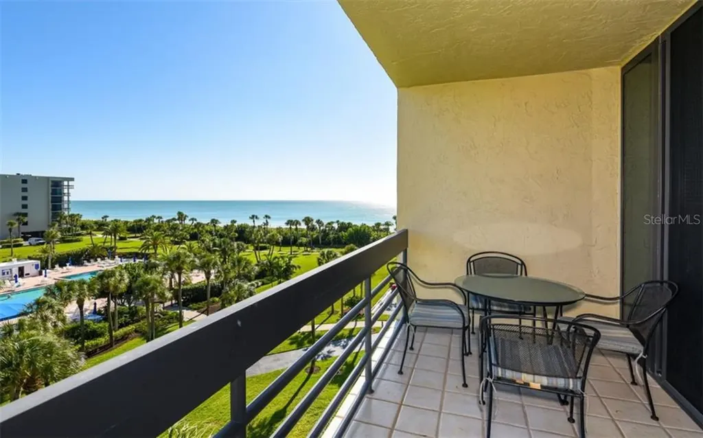 1125 Gulf Of Mexico Drive Longboat Key FL 34228