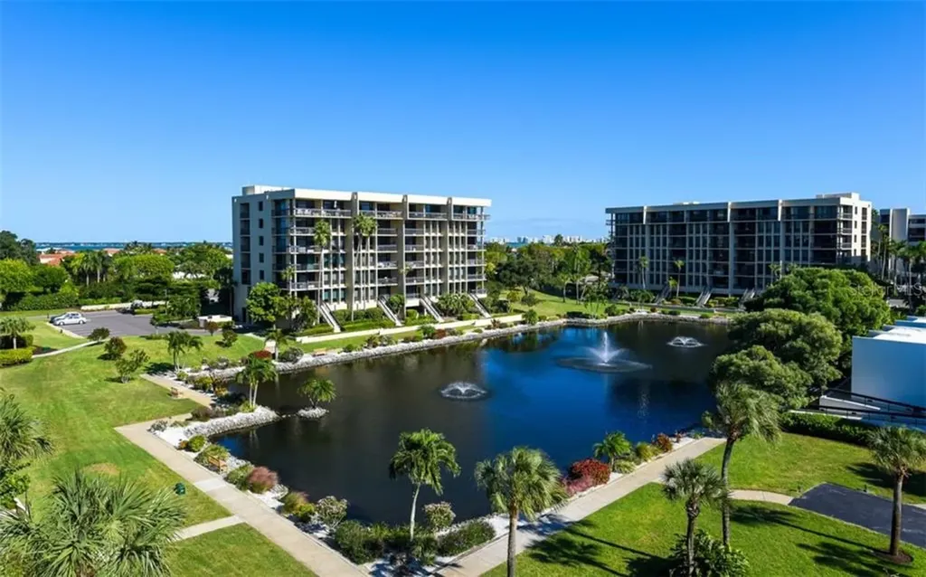 1125 Gulf Of Mexico Drive Longboat Key FL 34228