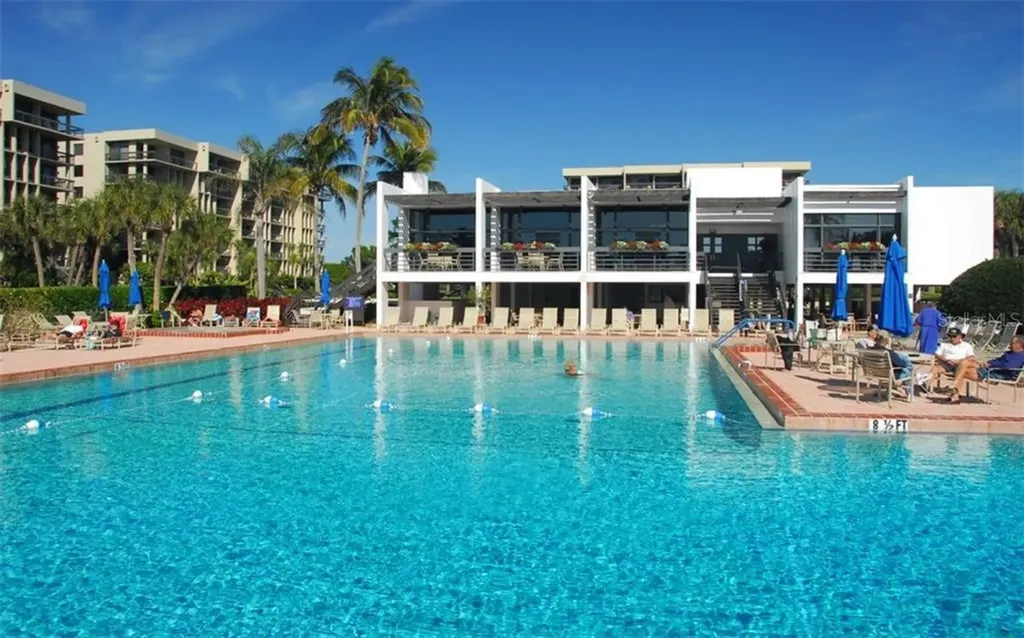 1125 Gulf Of Mexico Drive Longboat Key FL 34228