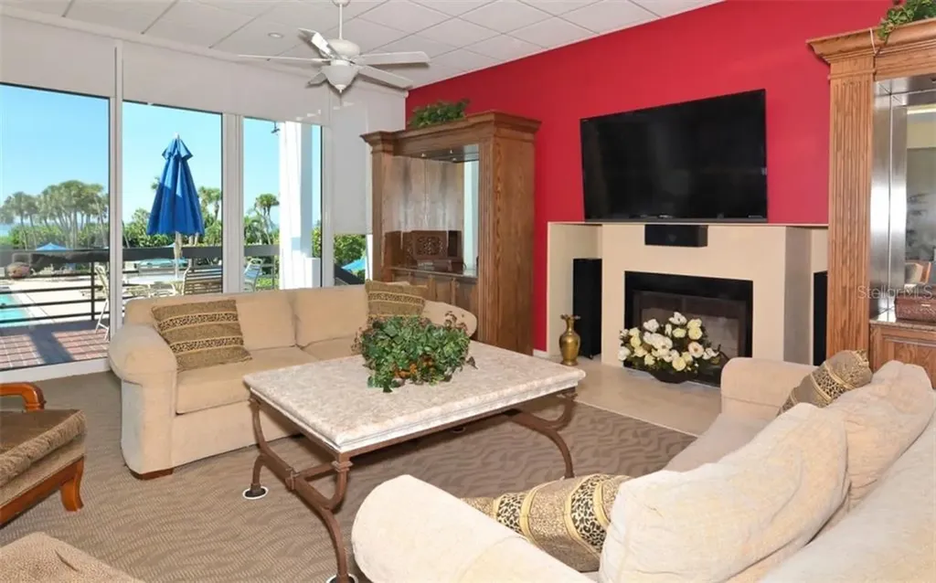1125 Gulf Of Mexico Drive Longboat Key FL 34228