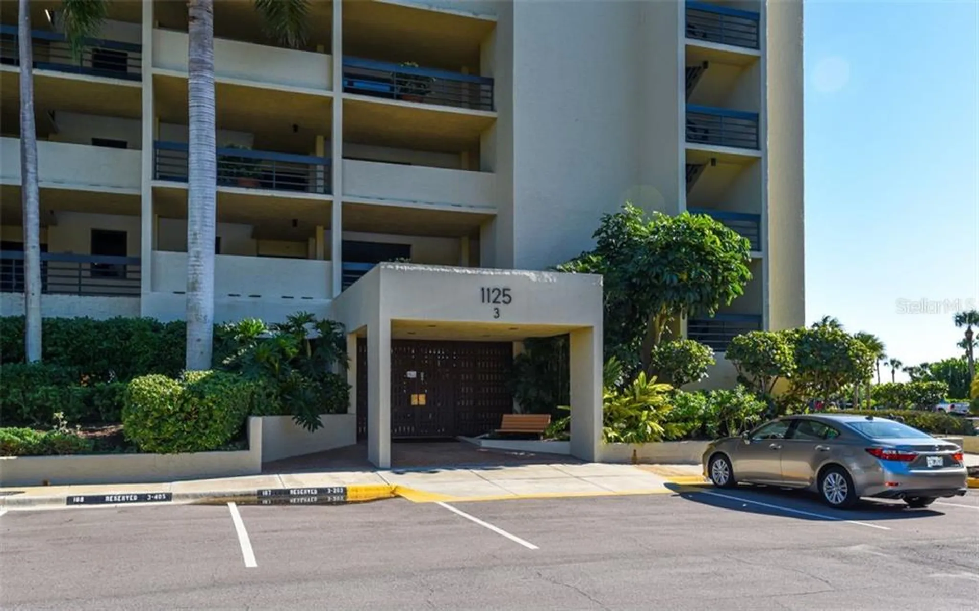 1125 Gulf Of Mexico Drive Longboat Key FL 34228