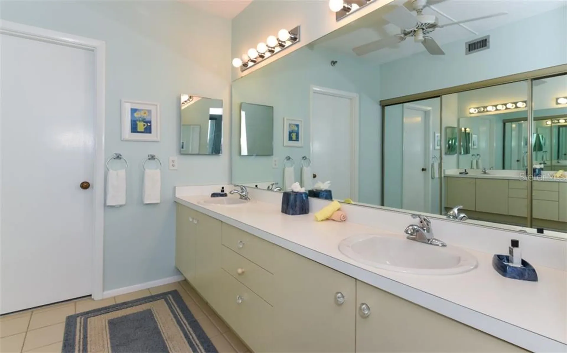 1125 Gulf Of Mexico Drive Longboat Key FL 34228