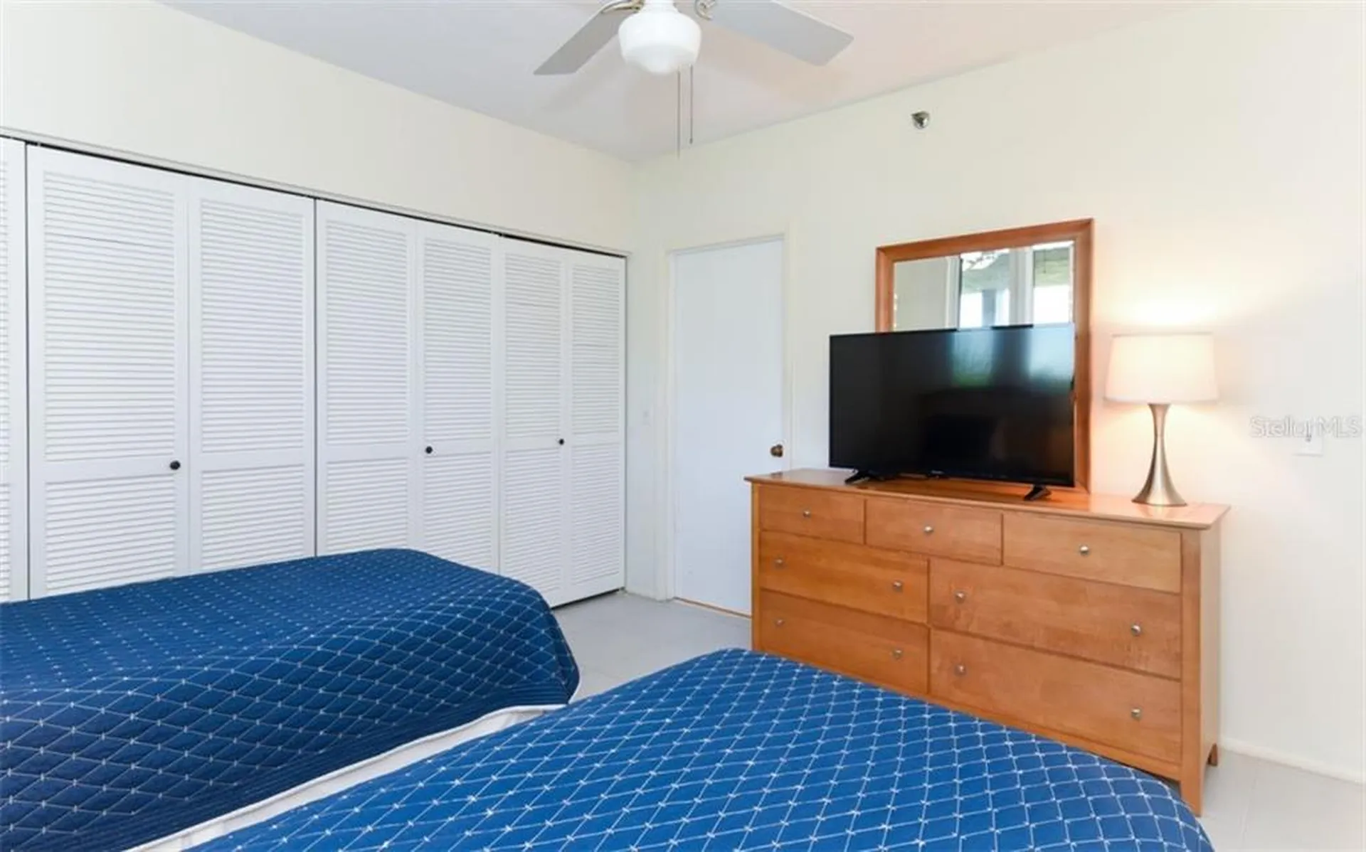 1125 Gulf Of Mexico Drive Longboat Key FL 34228